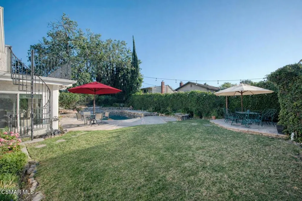 939 Ranch House Road Westlake Village, CA 91361
