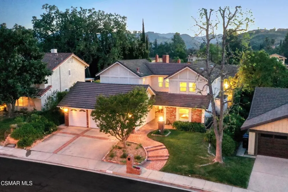 939 Ranch House Road Westlake Village, CA 91361