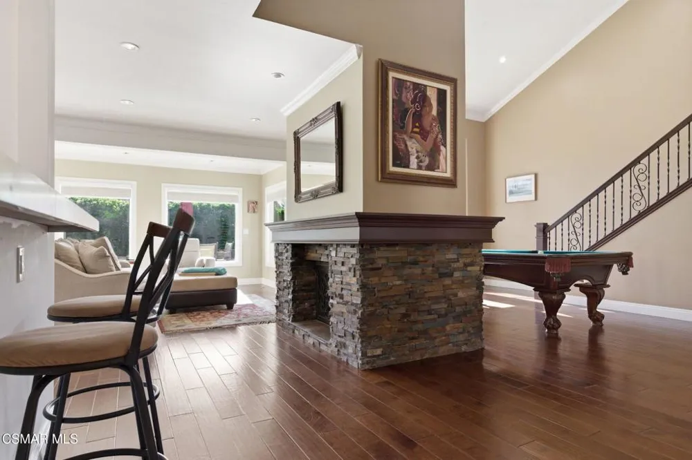 939 Ranch House Road Westlake Village, CA 91361