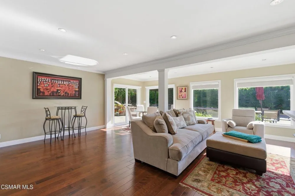 939 Ranch House Road Westlake Village, CA 91361