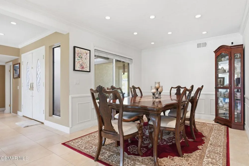 939 Ranch House Road Westlake Village, CA 91361