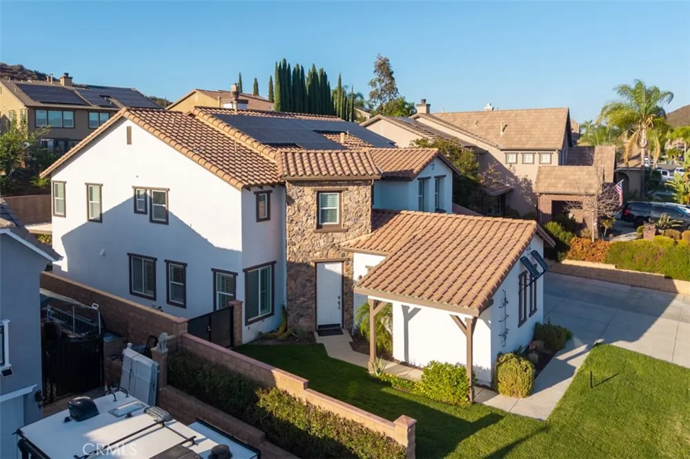 27367 Pinyon Murrieta, CA 92562