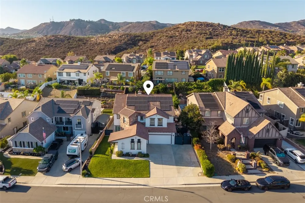 27367 Pinyon Murrieta, CA 92562