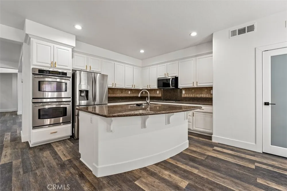 27367 Pinyon Murrieta, CA 92562