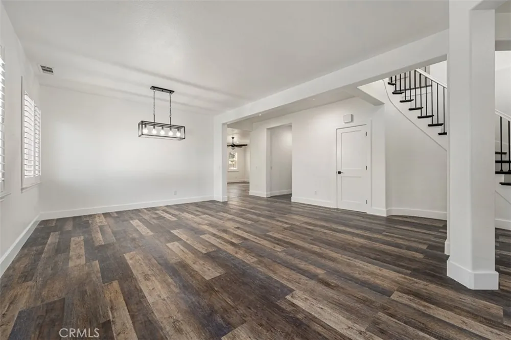 27367 Pinyon Murrieta, CA 92562