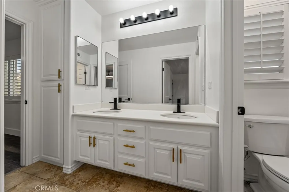 27367 Pinyon Murrieta, CA 92562