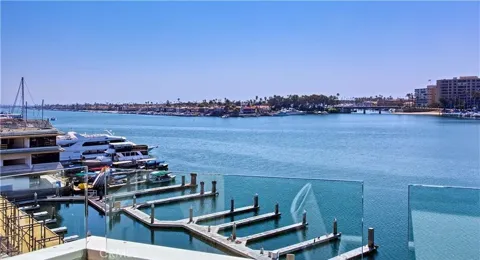 3121 W Coast