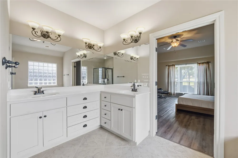 4105 Lions Place Broken Arrow, OK 74012