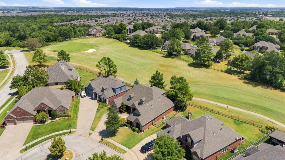 4105 Lions Place Broken Arrow, OK 74012
