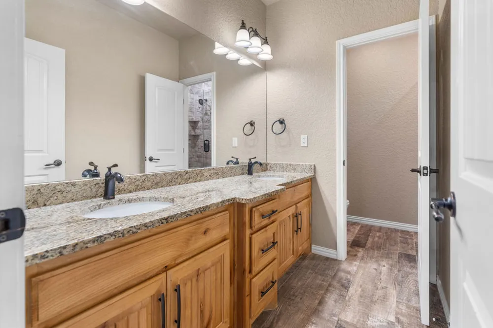 108 Tallgrass Street Calera, OK 74730