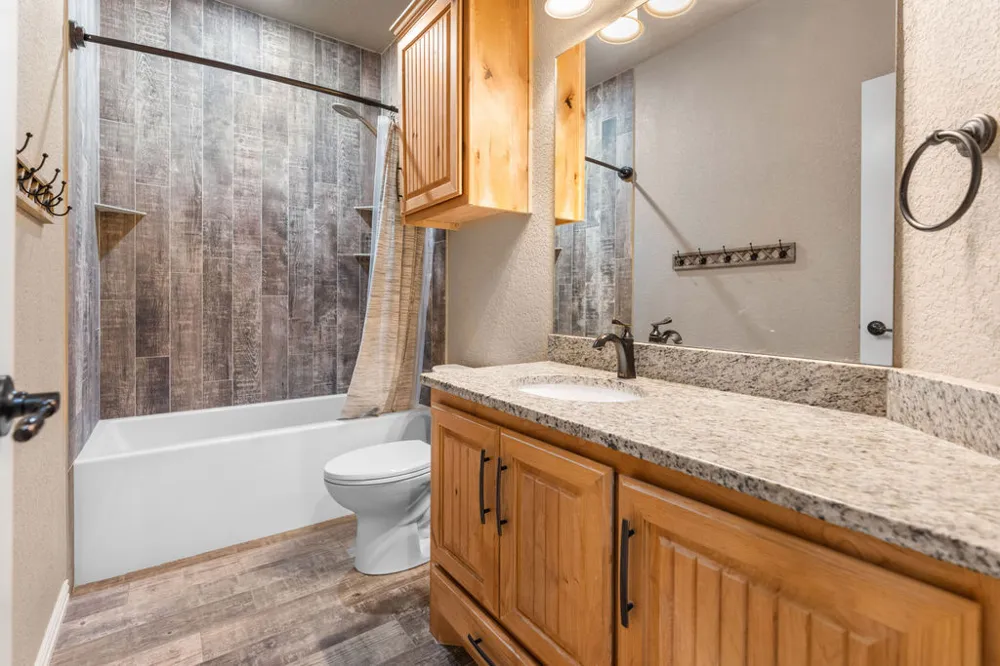 108 Tallgrass Street Calera, OK 74730