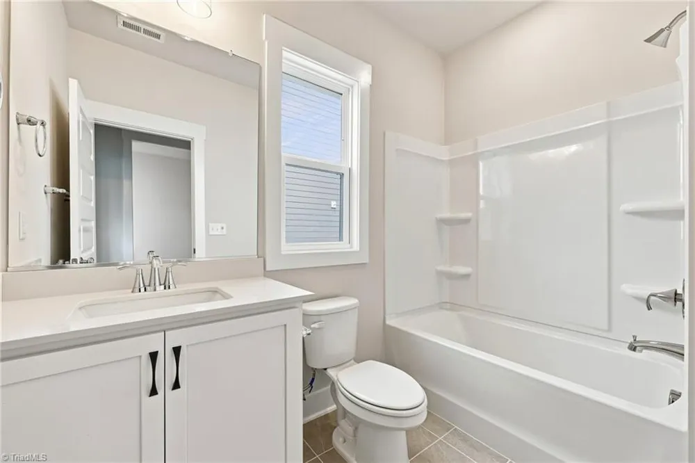 9241 Stoney River Lane Kernersville, NC 27284
