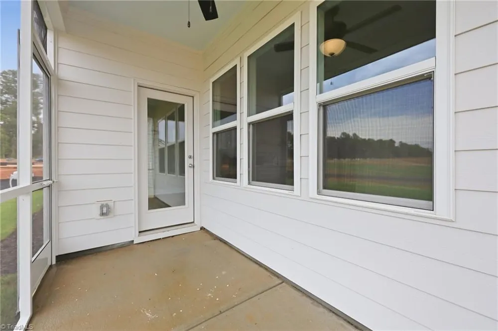 9241 Stoney River Lane Kernersville, NC 27284