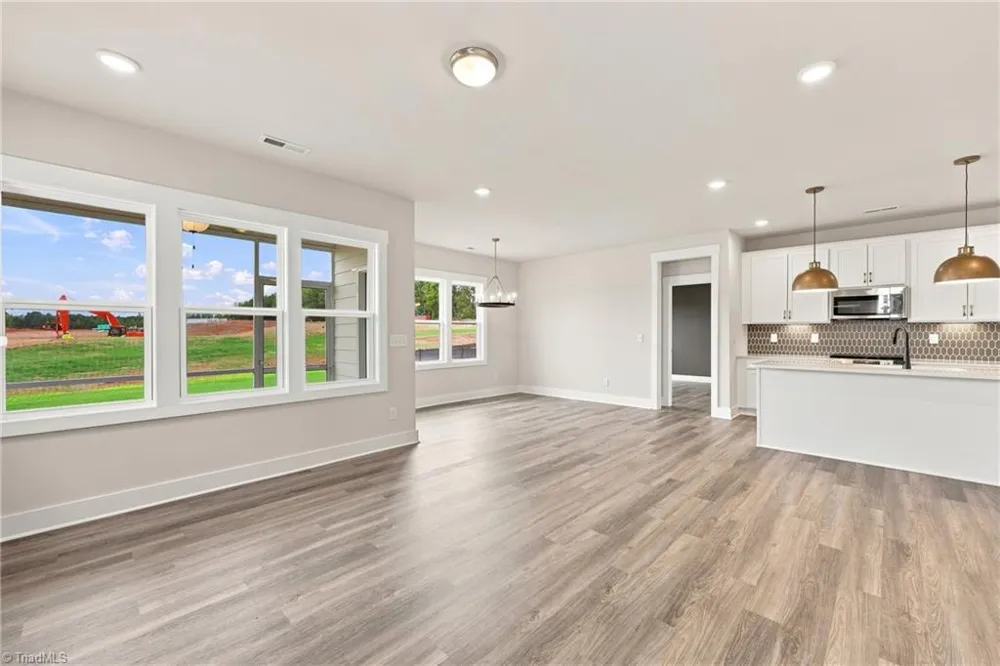 9241 Stoney River Lane Kernersville, NC 27284