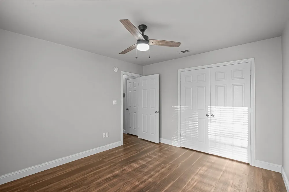 521 Meadowbrook Street Lake Dallas, TX 75065