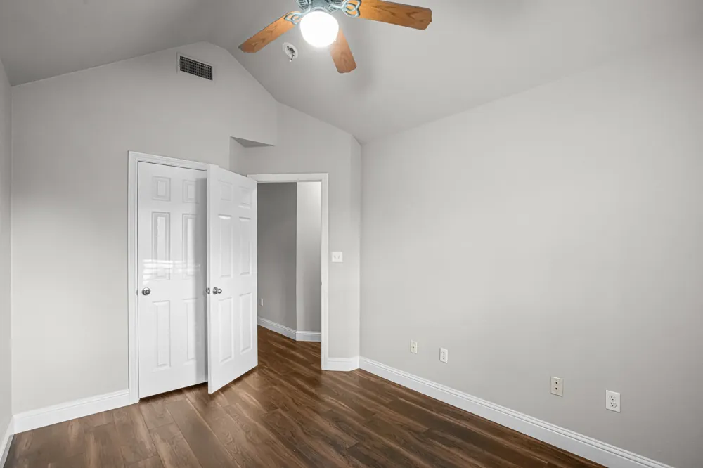 521 Meadowbrook Street Lake Dallas, TX 75065