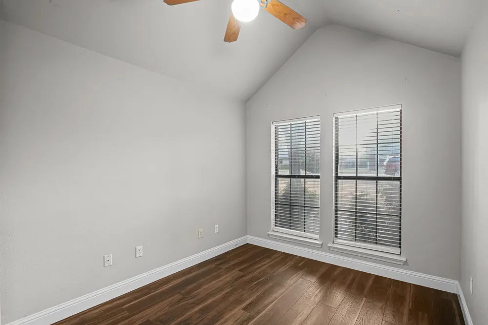 521 Meadowbrook Street Lake Dallas, TX 75065