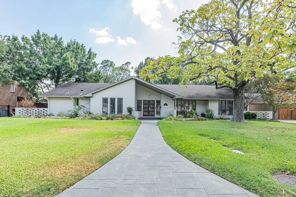 4452 Hockaday Drive Dallas, TX 75229