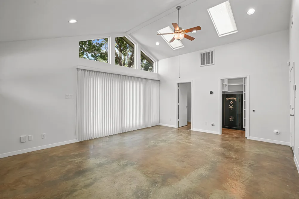4452 Hockaday Drive Dallas, TX 75229
