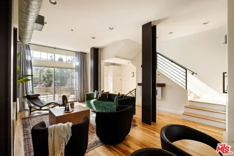 5400 Playa Vista Drive #14
