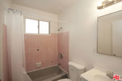 11521 Rochester Avenue #1