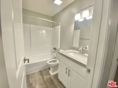 1812 Alvarado Street #6