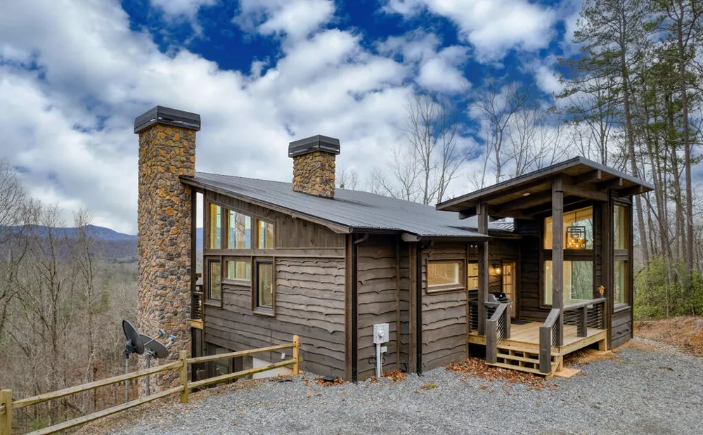 49 Chestnut Overlook Blue Ridge, GA 30513