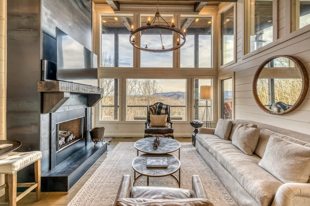 49 Chestnut Overlook Blue Ridge, GA 30513