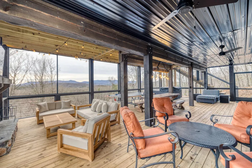 49 Chestnut Overlook Blue Ridge, GA 30513