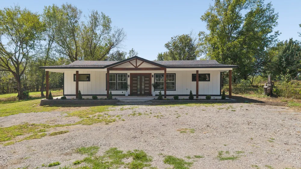 16254 E 410 ROAD Claremore, OK 74017