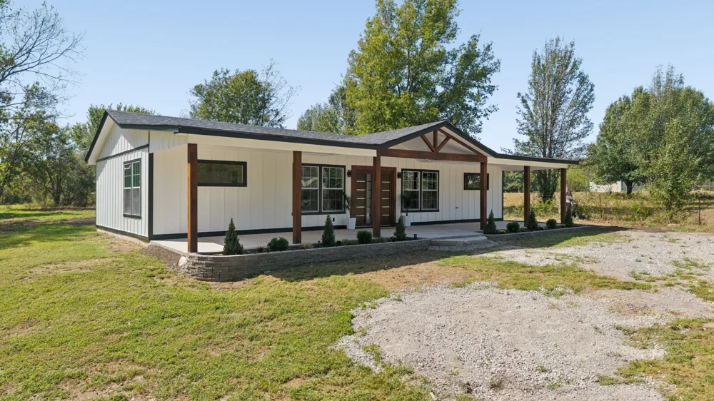 16254 E 410 ROAD Claremore, OK 74017