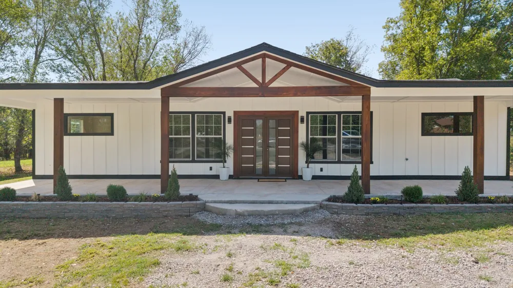 16254 E 410 ROAD Claremore, OK 74017