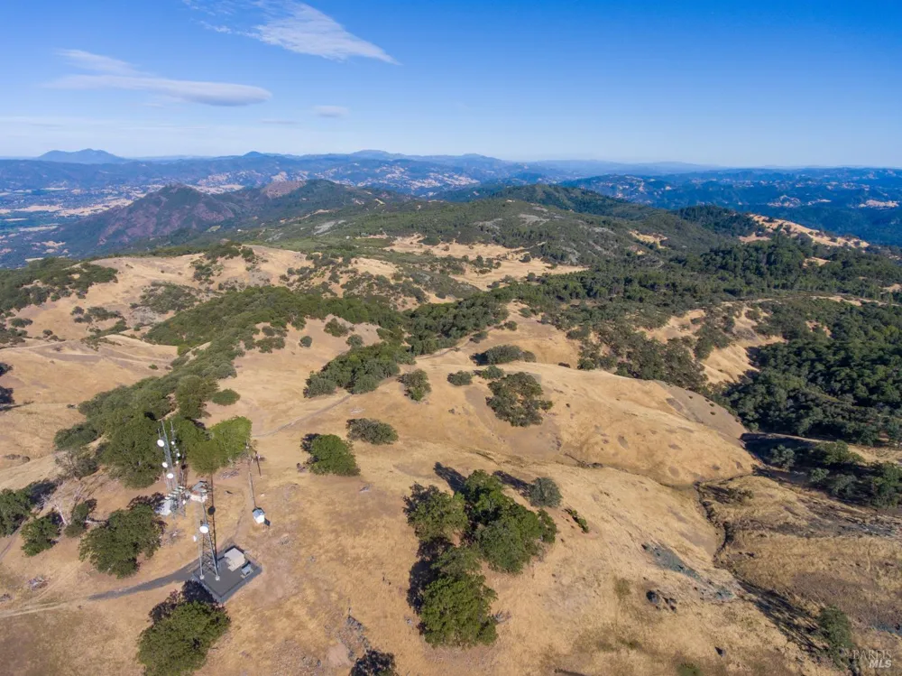 County Road 110 Hopland, CA 95449