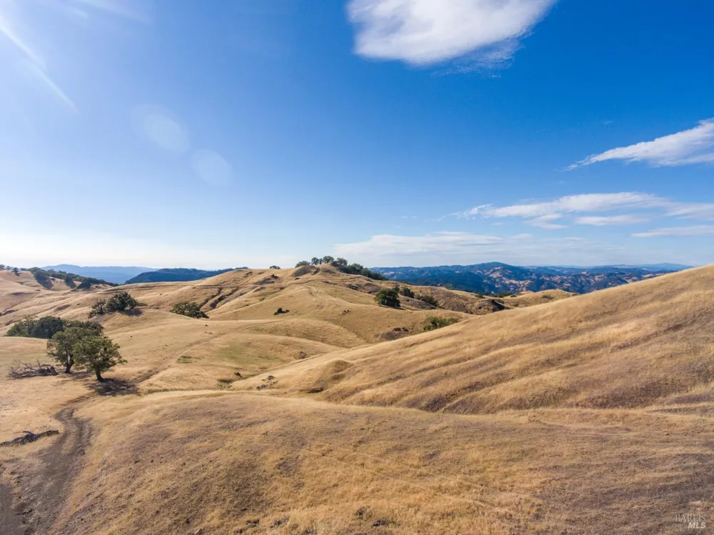 County Road 110 Hopland, CA 95449