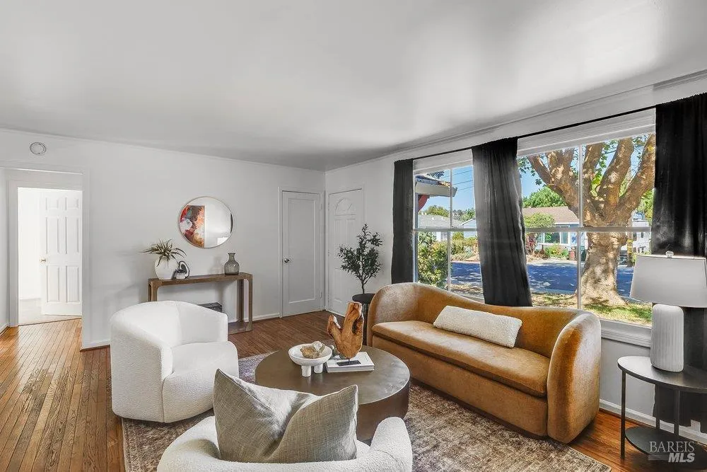 206 Hillcrest Avenue Benicia, CA 94510