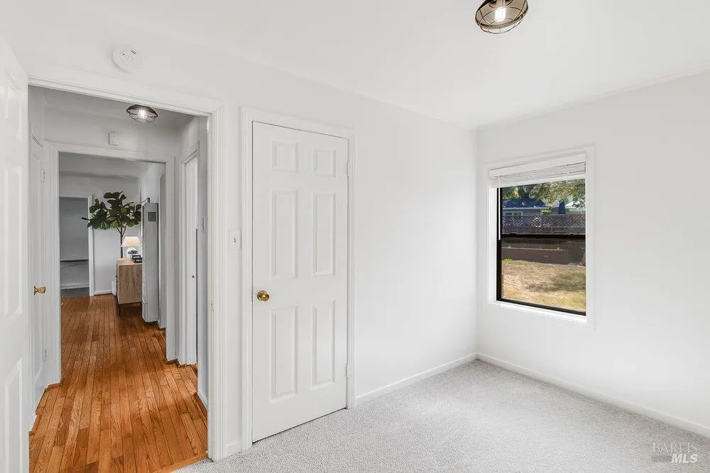 206 Hillcrest Avenue Benicia, CA 94510