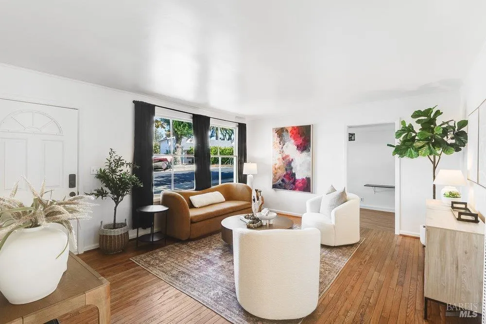206 Hillcrest Avenue Benicia, CA 94510
