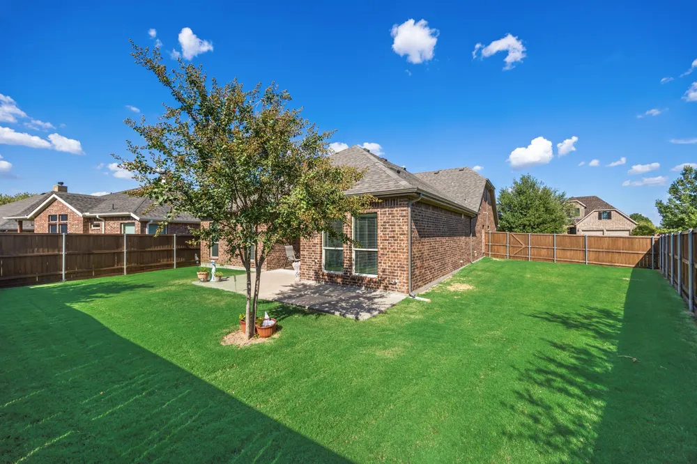 495 Oak Hills Lane Fate, TX 75189