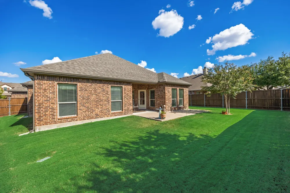 495 Oak Hills Lane Fate, TX 75189