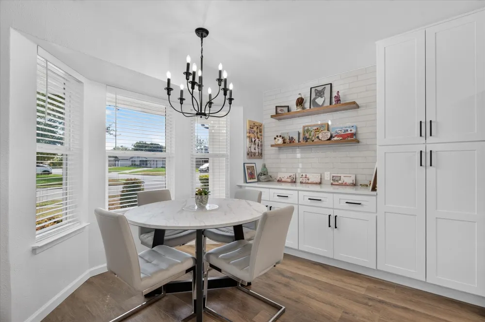 3101 Whisperwood Lane Bedford, TX 76021