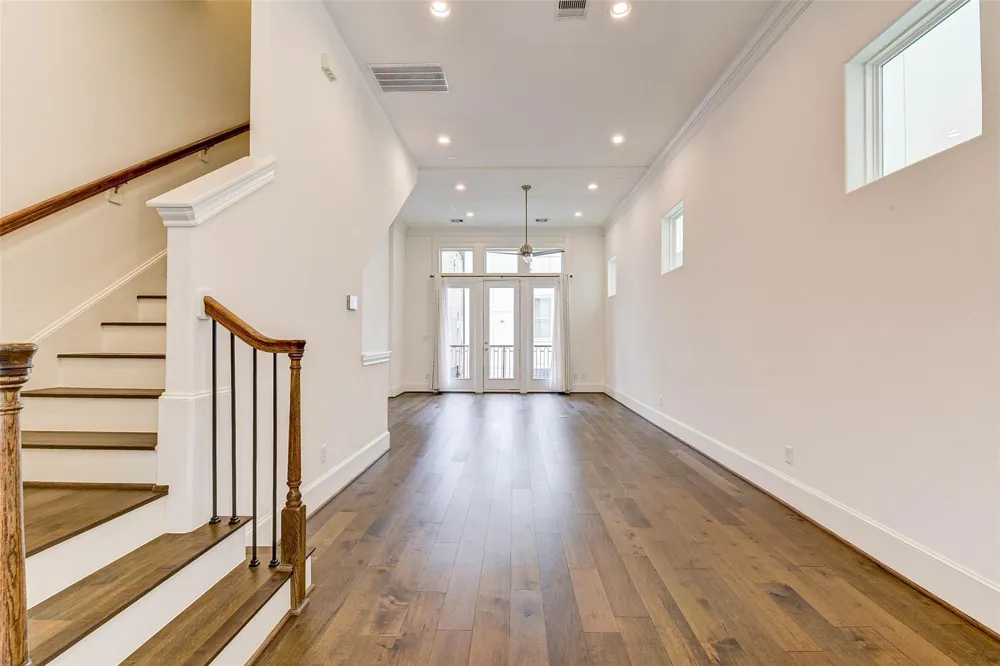 2724 Dolce Oaks Drive Houston, TX 77007