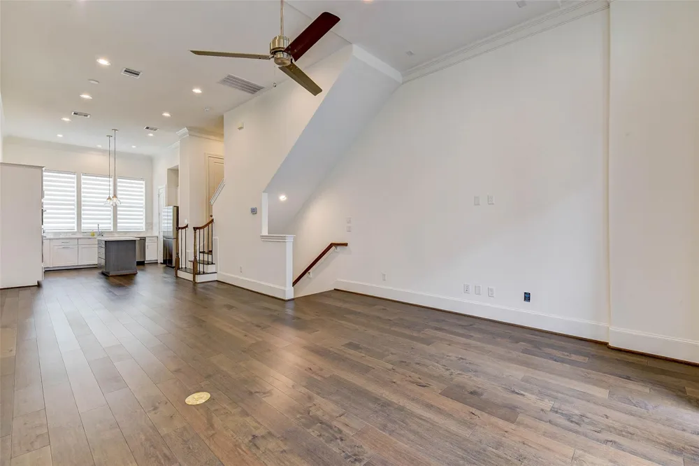 2724 Dolce Oaks Drive Houston, TX 77007