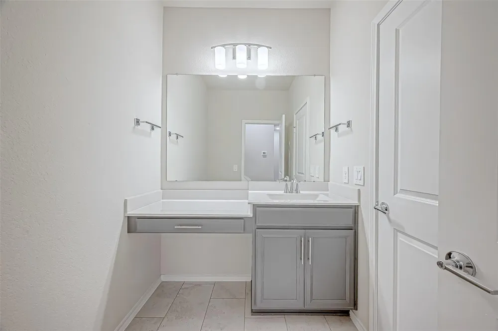 10511 Blankiet Lane Houston, TX 77025