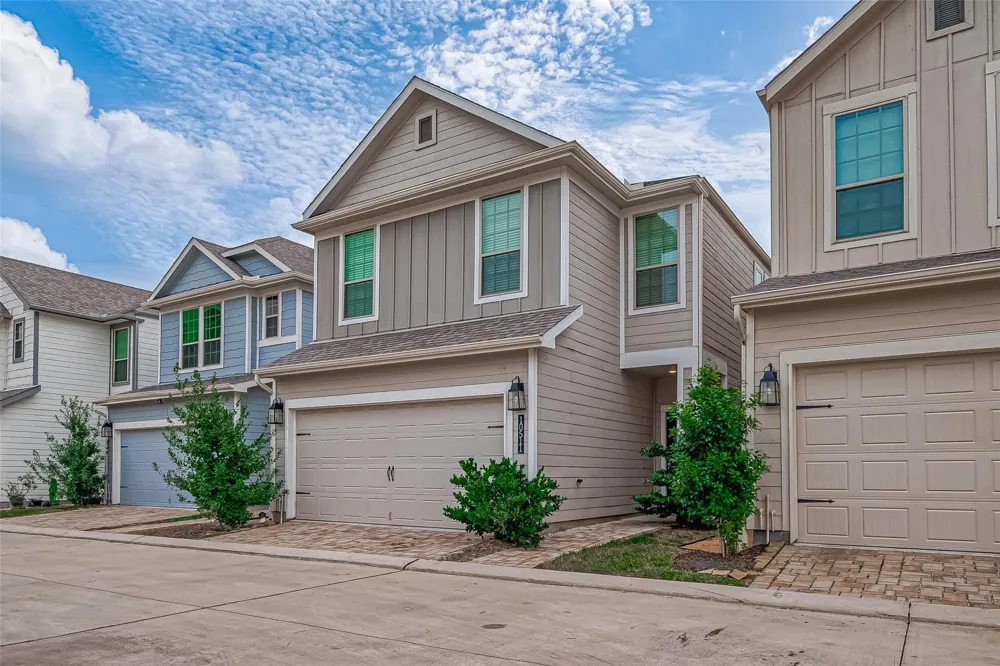 10511 Blankiet Lane Houston, TX 77025