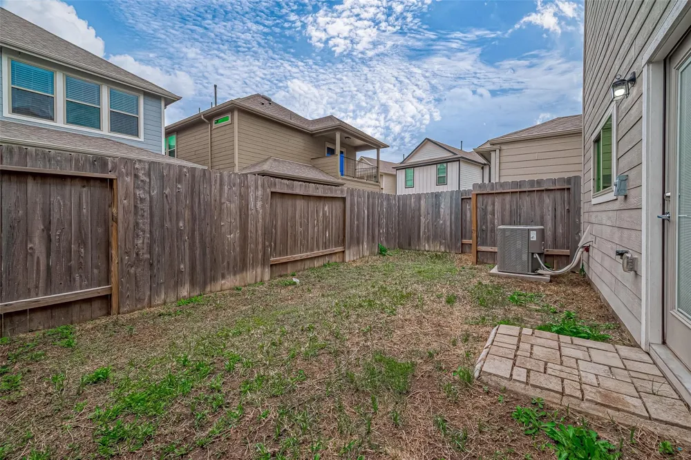 10511 Blankiet Lane Houston, TX 77025