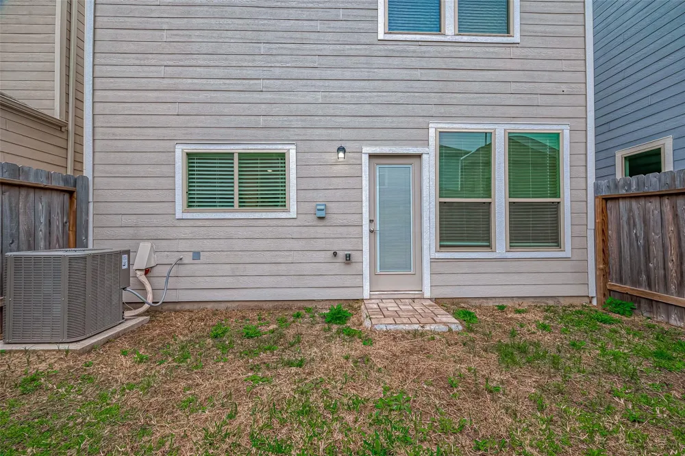10511 Blankiet Lane Houston, TX 77025