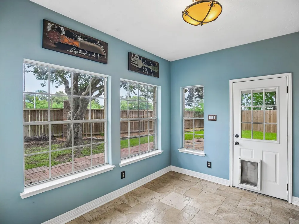 2502 Sea Horse Court Seabrook, TX 77586