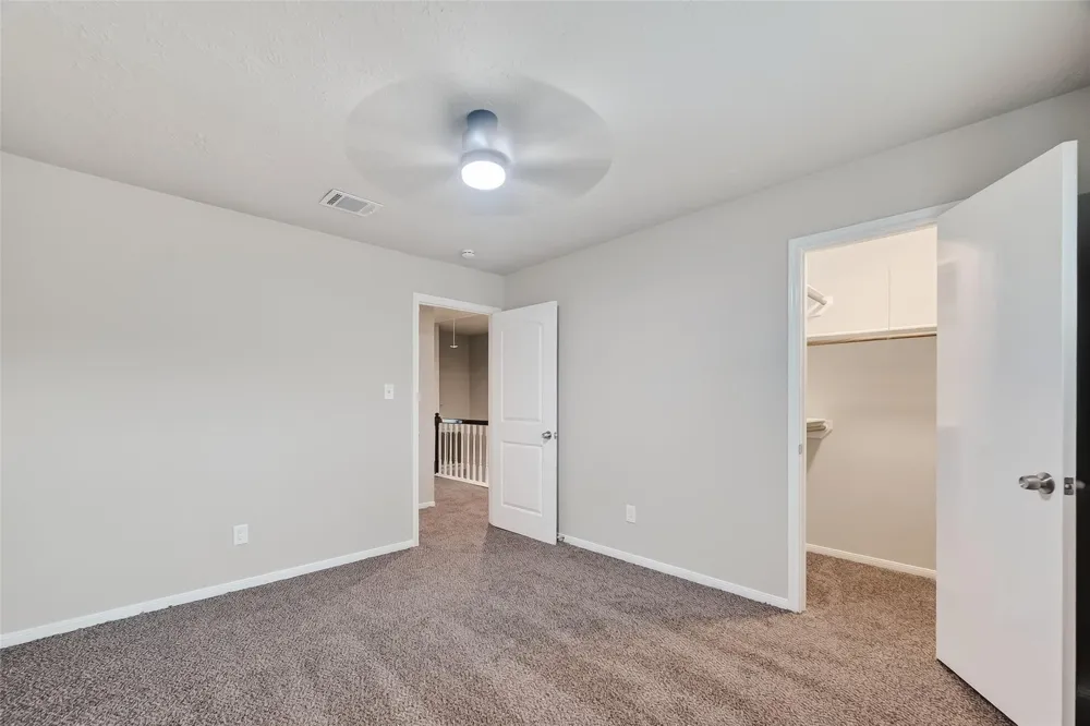 2402 Oak Shores Drive Houston, TX 77339