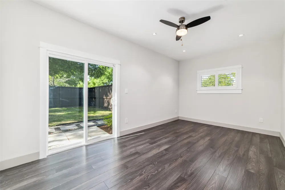 9400 Spring Branch Drive Houston, TX 77080