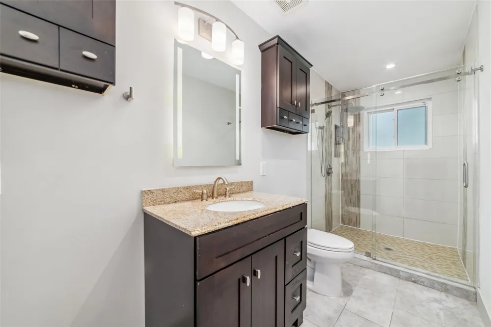 9400 Spring Branch Drive Houston, TX 77080